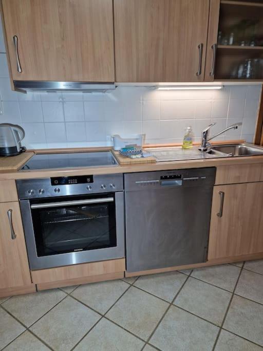 Grosszuegige Ferienwohnung 4+1 P. Büttelborn Dış mekan fotoğraf