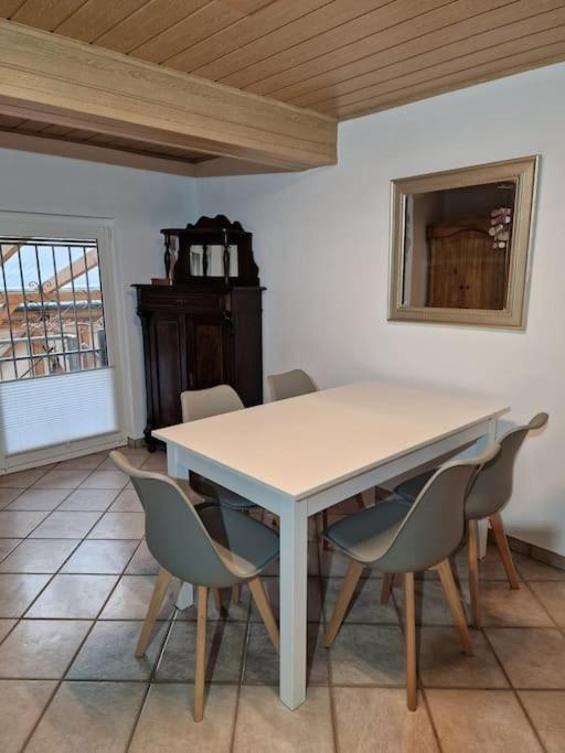 Grosszuegige Ferienwohnung 4+1 P. Büttelborn Dış mekan fotoğraf